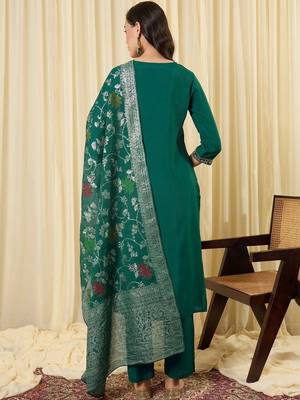 women ethnic motifs embroidered regular thread work kurta with trousers & with dupatta 7