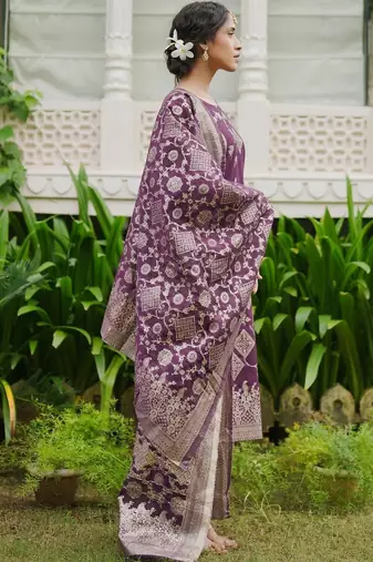 women ethnic motifs regular kurta with trousers & with dupatta