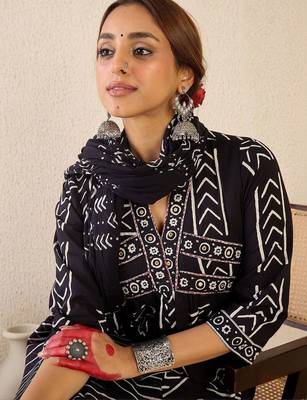 women printed empire cotton kurta with trousers & with dupatta 6