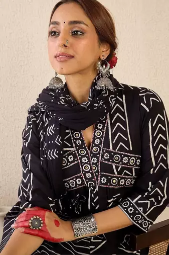 women printed empire cotton kurta with trousers & with dupatta