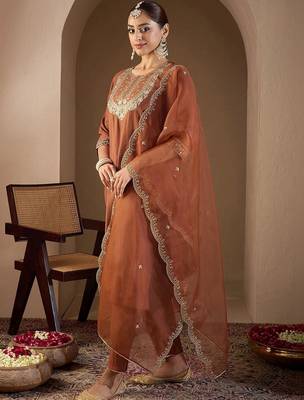 women ethnic motifs embroidered regular thread work liva kurta with trousers & with dupatta 5