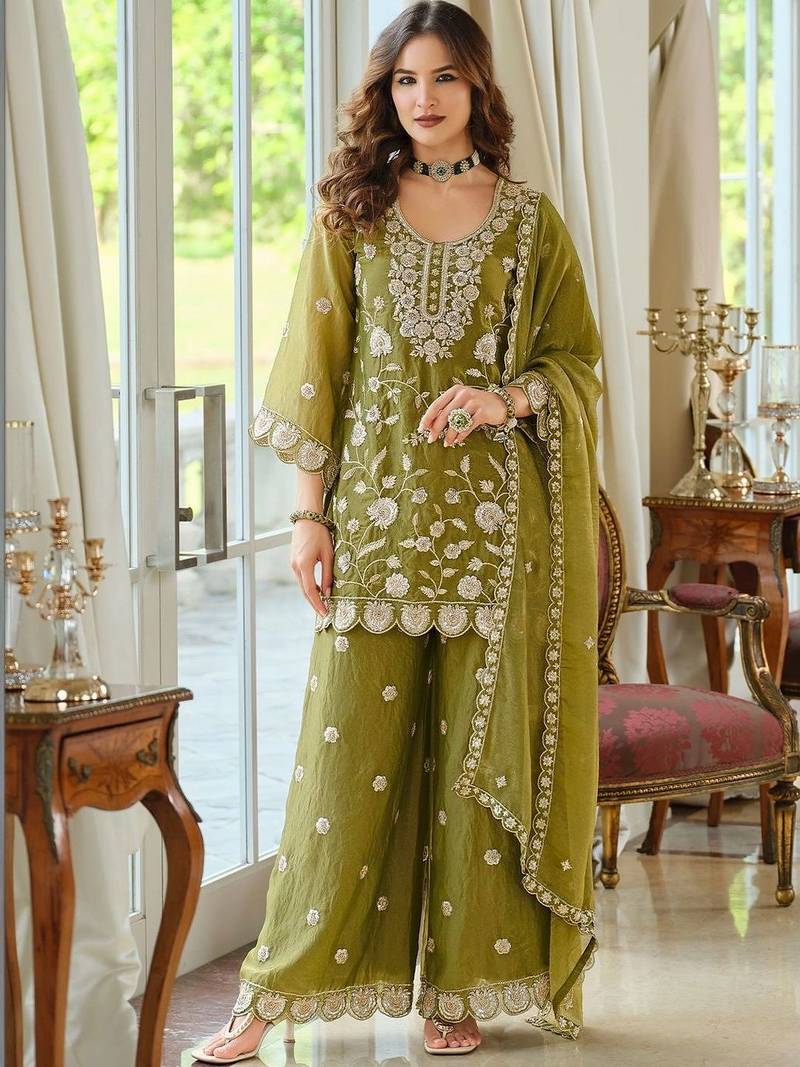 women ethnic motifs embroidered regular thread work kurta with palazzos & with dupatta