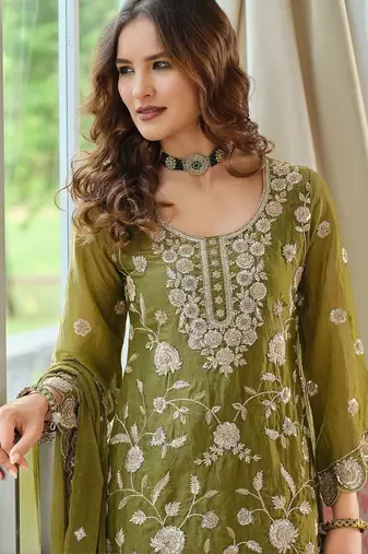 women ethnic motifs embroidered regular thread work kurta with palazzos & with dupatta