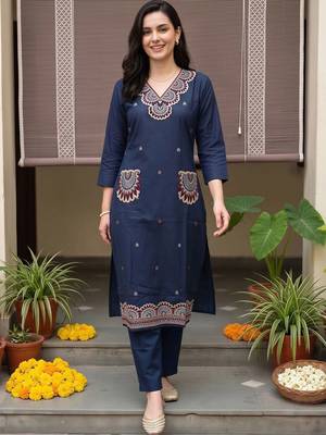 women ethnic motifs embroidered regular thread work cotton kurta with trousers 1