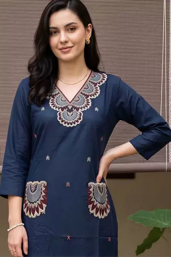 women ethnic motifs embroidered regular thread work cotton kurta with trousers