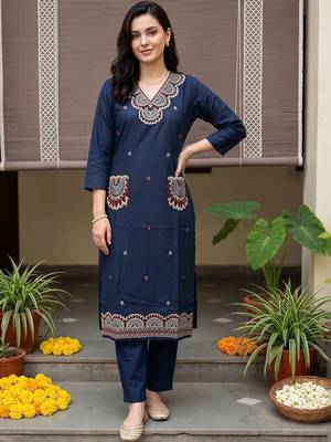 women ethnic motifs embroidered regular thread work cotton kurta with trousers 6