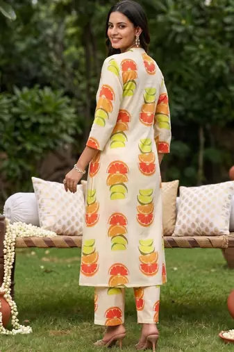 women printed regular cotton kurta with trousers