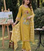 women floral embroidered regular thread work kurta with palazzos & with dupatta