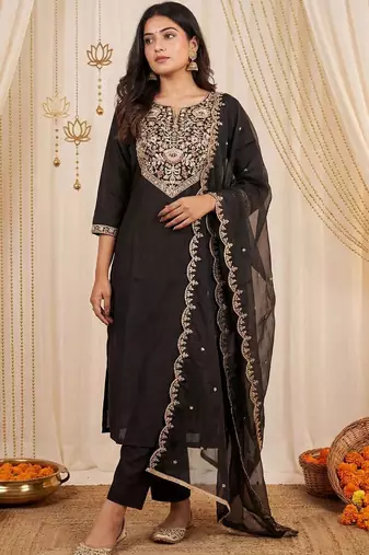 women ethnic motifs embroidered regular thread work kurta with trousers & with dupatta