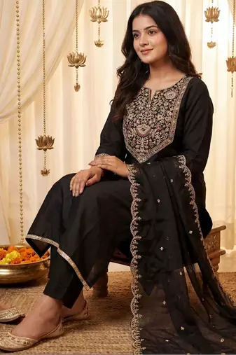 women ethnic motifs embroidered regular thread work kurta with trousers & with dupatta