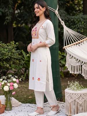women ethnic motifs embroidered regular thread work cotton kurta with trousers & with dupatta 3