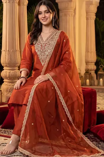 women ethnic motifs embroidered regular kurta with trousers & with dupatta