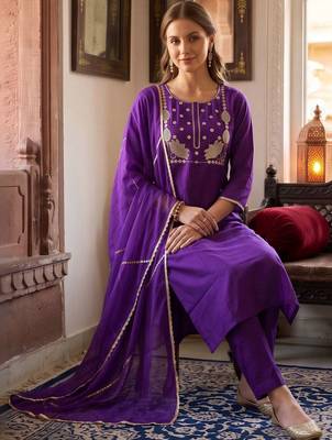 women ethnic motifs embroidered regular thread work liva kurta with trousers & with dupatta 5