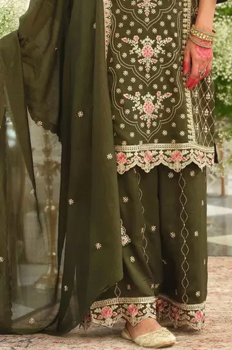 women ethnic motifs embroidered regular thread work kurta with palazzos & with dupatta