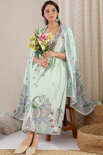women ethnic motifs printed empire cotton kurta with trousers & with dupatta