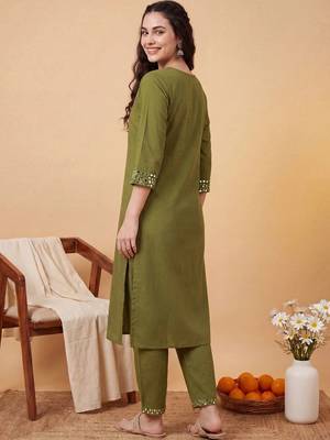 women ethnic motifs regular mirror work kurta with trousers 4