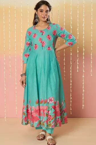 women floral printed empire thread work cotton kurta with trousers & dupatta