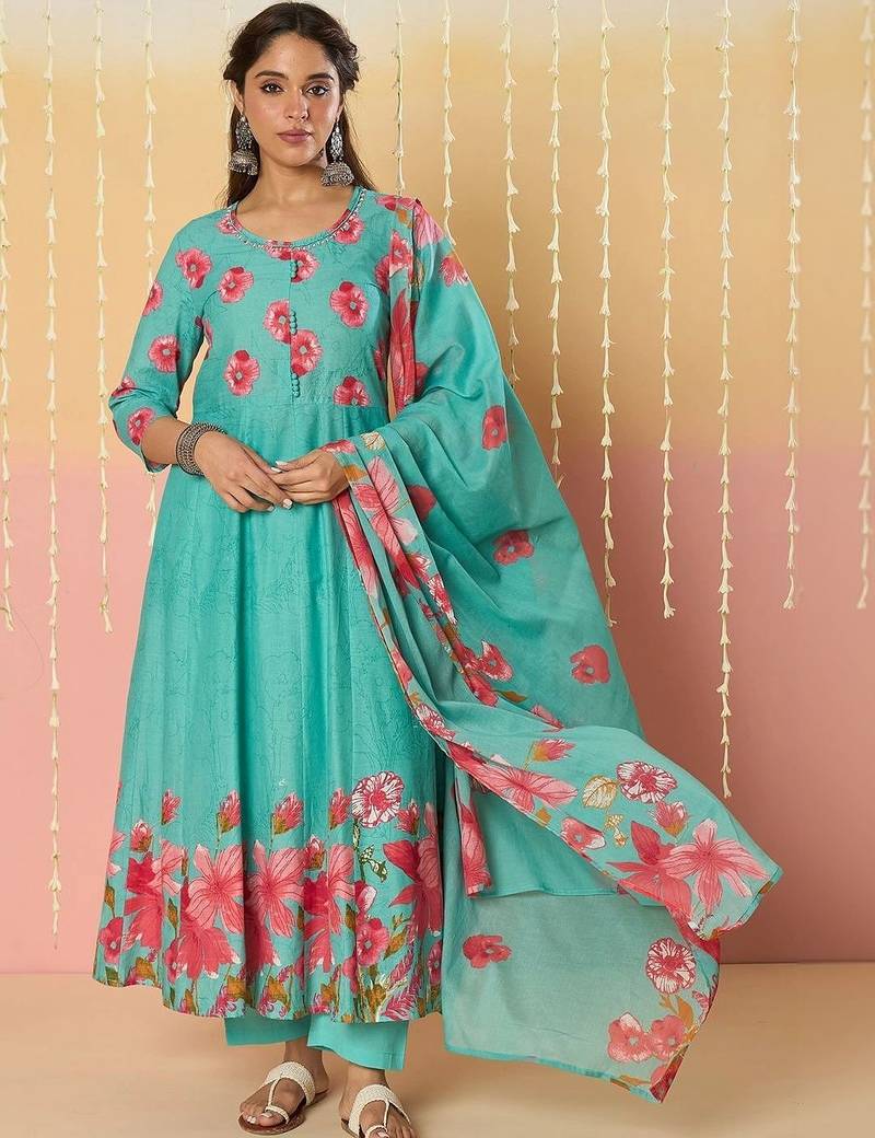 women floral printed empire thread work cotton kurta with trousers & dupatta
