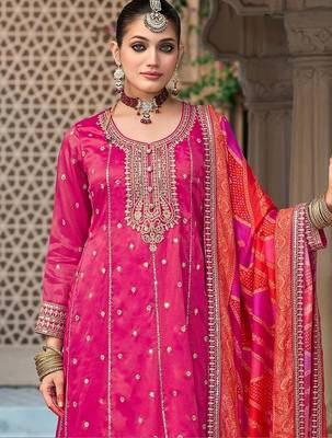 women ethnic motifs embroidered regular kurta with palazzos & with dupatta 6