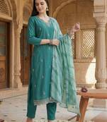 women ethnic motifs embroidered regular thread work kurta with trousers & with dupatta