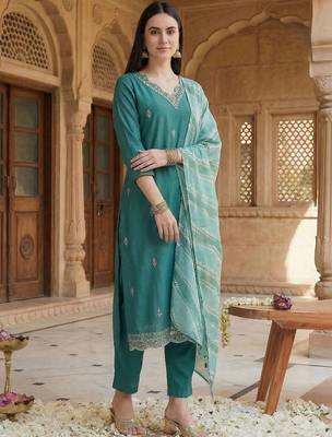 women ethnic motifs embroidered regular thread work kurta with trousers & with dupatta 2