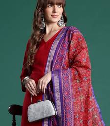 women ethnic motifs regular kurta with trousers & with dupatta