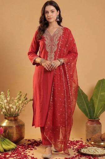 women ethnic motifs embroidered regular thread work liva kurta with trousers & with dupatta