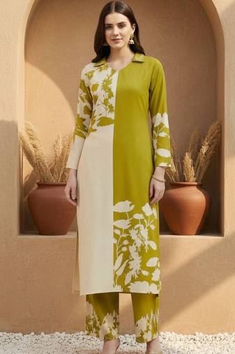 women floral printed regular kurta with trousers