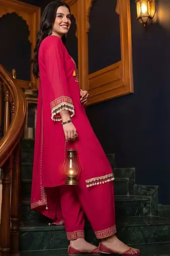 women ethnic motifs embroidered regular thread work kurta with trousers & with dupatta