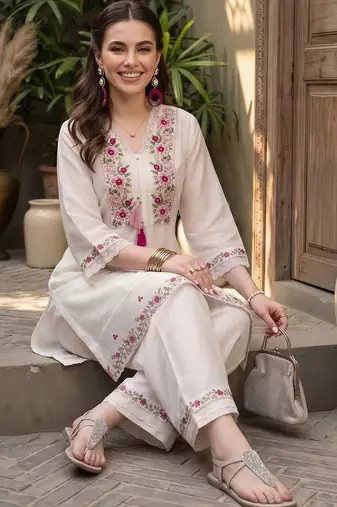 women floral embroidered regular thread work kurta with palazzos