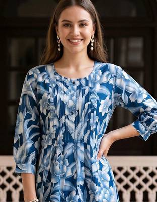 women floral printed pleated cotton kurta with trousers 2