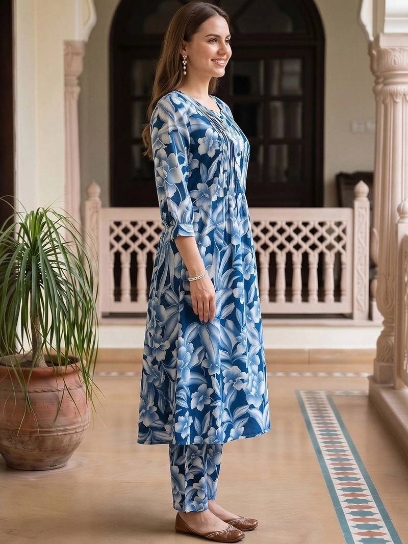 women floral printed pleated cotton kurta with trousers