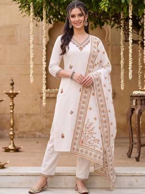 women ethnic motifs embroidered regular thread work cotton kurta with trousers & with dupatta 1