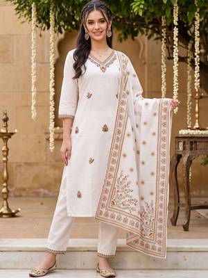 women ethnic motifs embroidered regular thread work cotton kurta with trousers & with dupatta 6