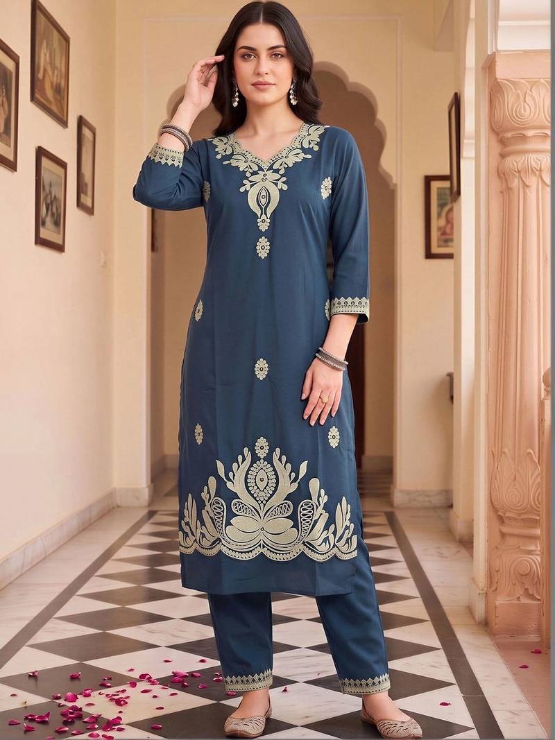 women ethnic motifs embroidered regular thread work cotton kurta with trousers