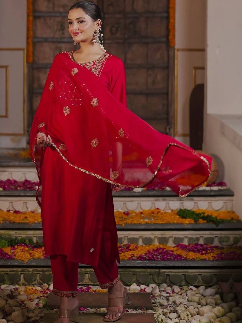 women ethnic motifs embroidered regular liva kurta with trousers & with dupatta