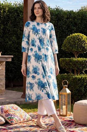 women floral printed regular cotton kurta with trousers