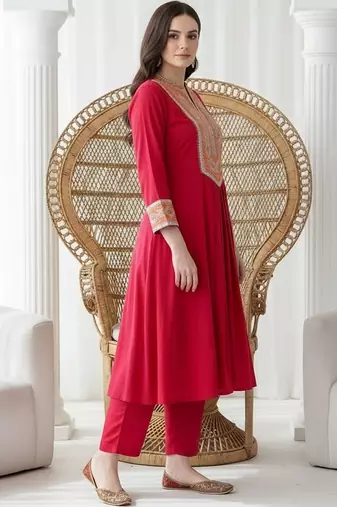 women ethnic motifs embroidered empire thread work kurta with trousers