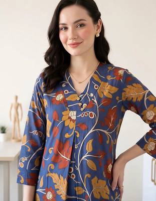 women floral printed regular cotton kurta with trousers 2