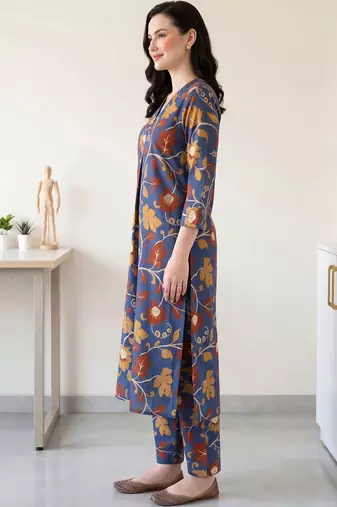 women floral printed regular cotton kurta with trousers
