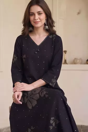 women floral printed regular cotton kurta with trousers