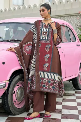 women ethnic motifs printed regular cotton kurta with trousers & with dupatta