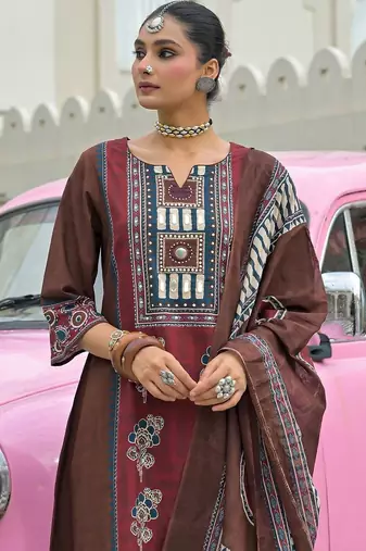 women ethnic motifs printed regular cotton kurta with trousers & with dupatta
