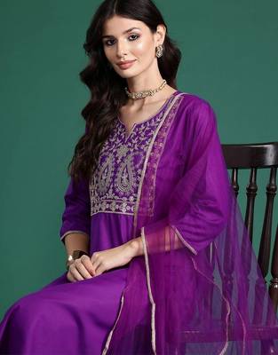 women ethnic motifs embroidered regular thread work liva kurta with trousers & with dupatta 4