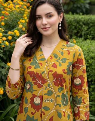 women floral printed regular cotton kurta with trousers 2