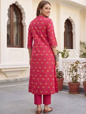 women ethnic motifs printed regular thread work cotton kurta with trousers 3
