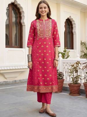women ethnic motifs printed regular thread work cotton kurta with trousers 5