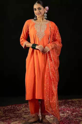 women ethnic motifs embroidered regular thread work liva kurta with trousers & with dupatta