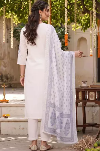 women ethnic motifs printed regular cotton kurta with trousers & with dupatta