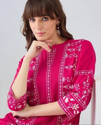 women ethnic motifs embroidered regular thread work cotton kurta with trousers 2
